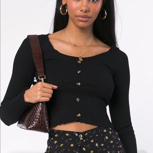 Black long sleeve from Princess Polly - Picture 1 of 5